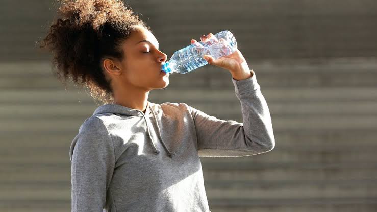 Seven Benefits Of Drinking Water&nbsp;Daily